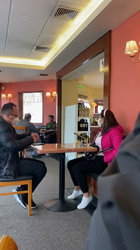 Av. Angamos Oeste 1494, Miraflores 15073