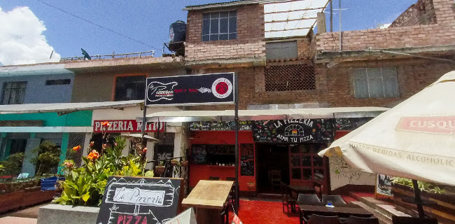 Opinii despre La Pizzeria Rock N Roll în Huaraz - Gastronomía y hostelería