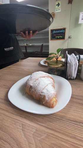 Opinii despre Masana Cafetería artesanal în Miraflores - Gastronomía y hostelería