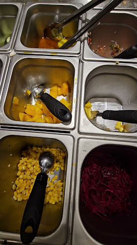 Opinii despre Suri Sushi Bar & Poke în Pucallpa - Gastronomía y hostelería