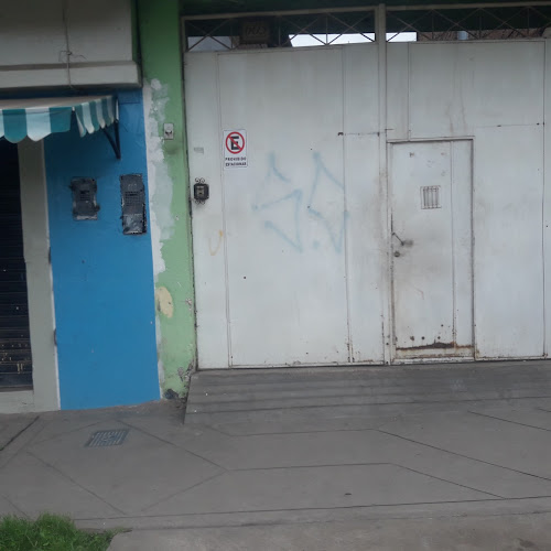 EL PRADO Ice Cream Rolls - Huancayo