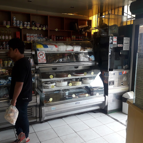 Opinii despre Santísima Cruz S.A. în Magdalena del Mar - Gastronomía y hostelería