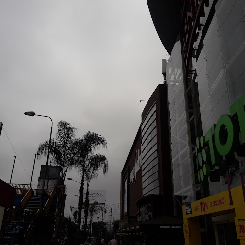 Opinii despre Café de la Plaza - Mall Aventura Santa Anita în Santa Anita - Gastronomía y hostelería