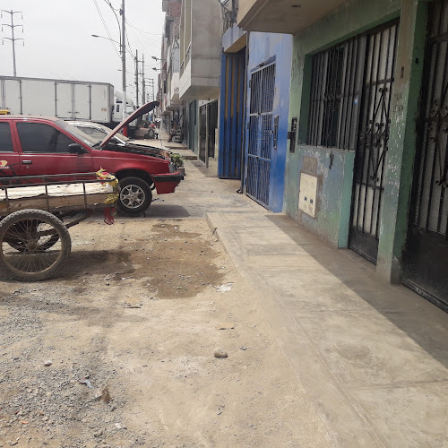 Ale Cupcakes and Cakes - Gastronomía y hostelería