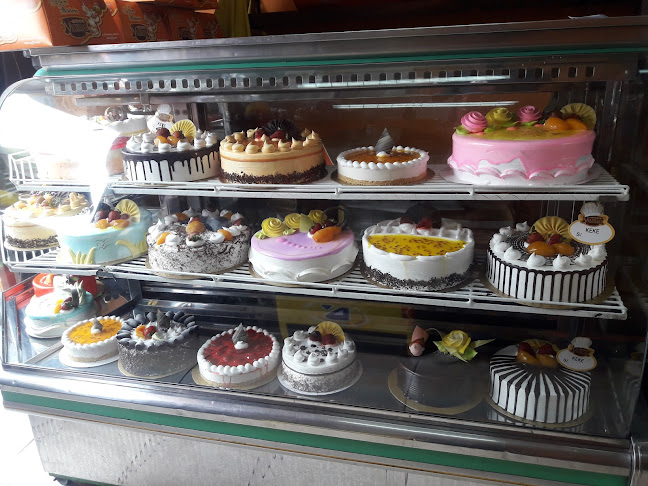 Valeriana pasteleria Ronald