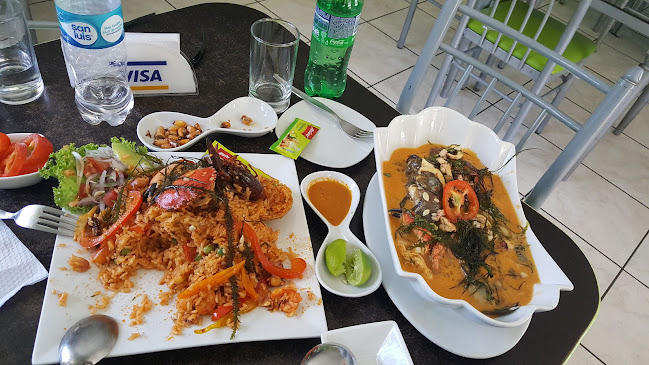 Av. Moyococha Km. 2.5 / A media cuadra del Fundo “Los Alpes, 06004