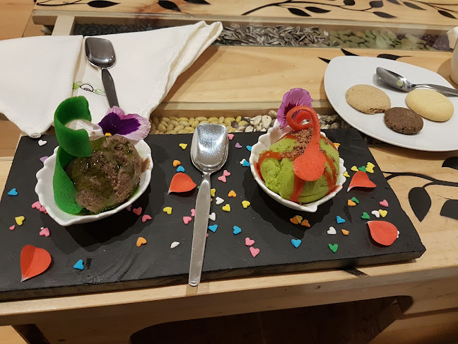 Qente Andean Ice Shop & Restaurant - Gastronomía y hostelería