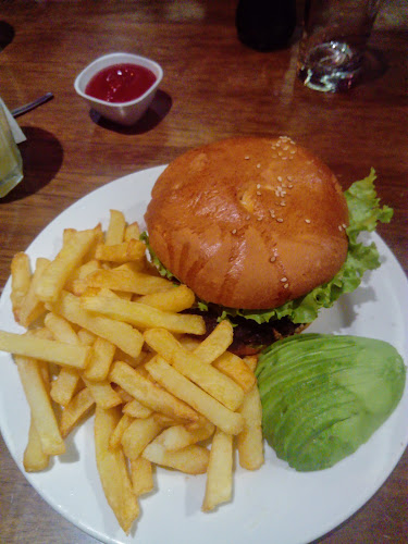 Opinii despre Mundo Burger în Huaraz - Gastronomía y hostelería