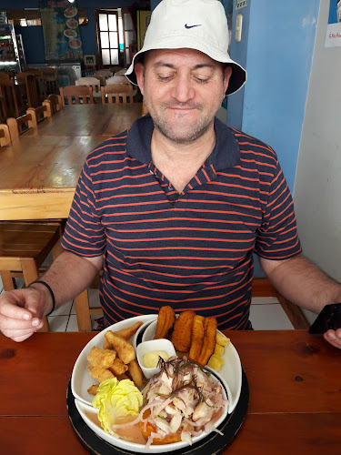 Opinii despre Cevichería y Marisquería El Rey în Oxapampa - Gastronomía y hostelería