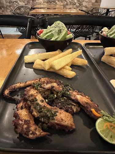 Comentarii opinii despre La Esquina