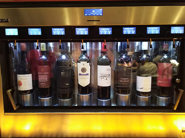 SATO Kitchen Atelier & Wine Boutique - San Isidro