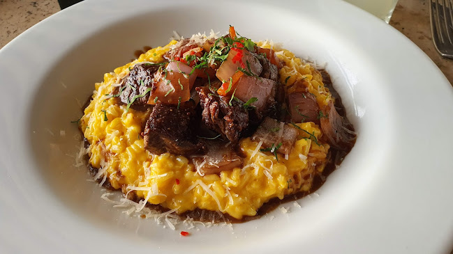 La Bonbonniere Restaurant