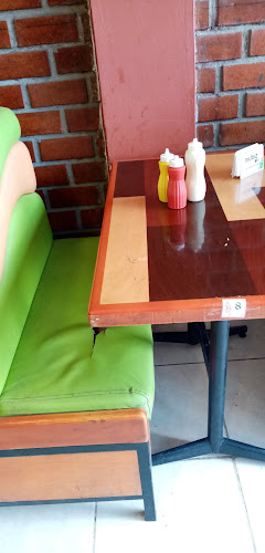 Polleria El Cortijo - Gastronomía y hostelería