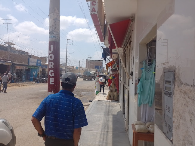 MERCADO CENTRAL DE FERREÑAFE - Gastronomía y hostelería