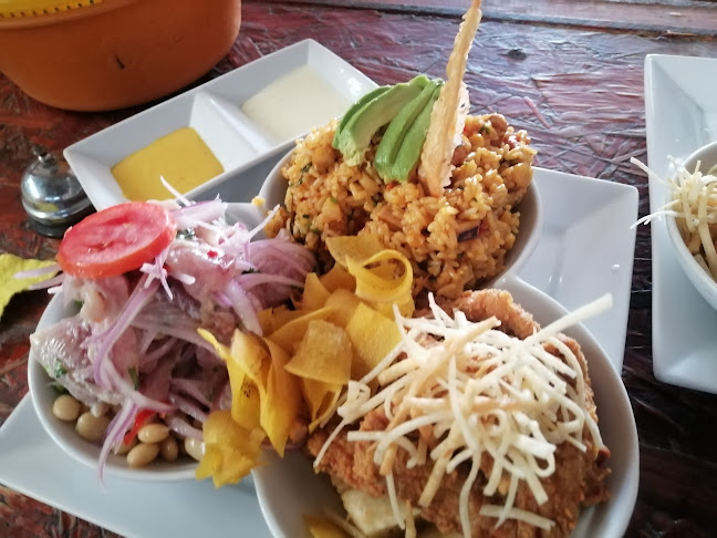 Comentarii opinii despre Cevichería D'Jorvis