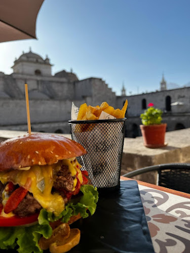 Opinii despre Maska Subs Food & Drinks în Arequipa - Gastronomía y hostelería