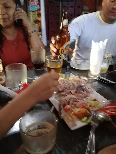 Comentarii opinii despre RESTAURANT CEVICHERIA Rustica de los Olivos