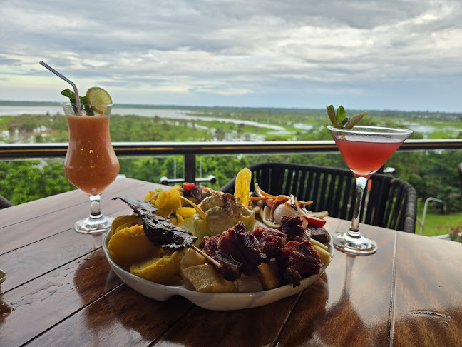Opinii despre Las Terrazas Iquitos în Iquitos - Gastronomía y hostelería