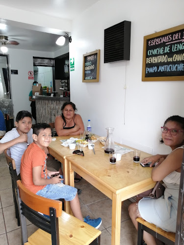 De Los Reyes - REST.