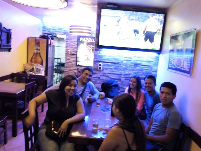 Julito's Chiken Pollos A La Leña