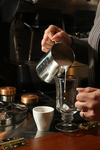 Comentarii opinii despre Kusa Kajwi - Tostaduría & Cafetería