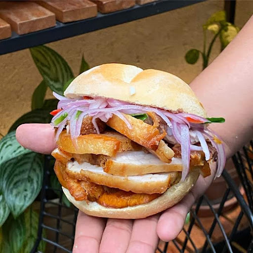 Comentarii opinii despre Café Restaurant bAyuco