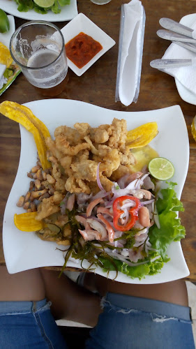 Opinii despre Barrunto Beach în Huarmey - Gastronomía y hostelería