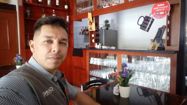 "El Café de Bolivar" - Caraz