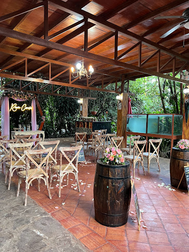 VILLA PALIPERROS - Tarapoto