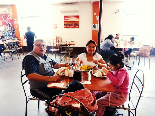 Opinii despre Casa Zambrano Rest Peña Criolla în Ica - Gastronomía y hostelería