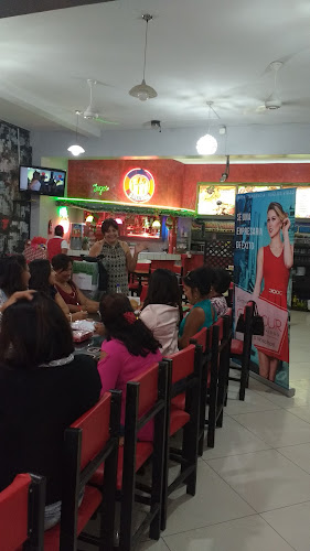 Opinii despre Restaurante El Tío Johnny în Sullana - Gastronomía y hostelería