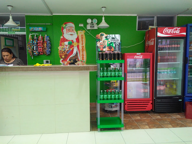 Opinii despre Villa Deportiva Los Delfines în Huacho - Gastronomía y hostelería