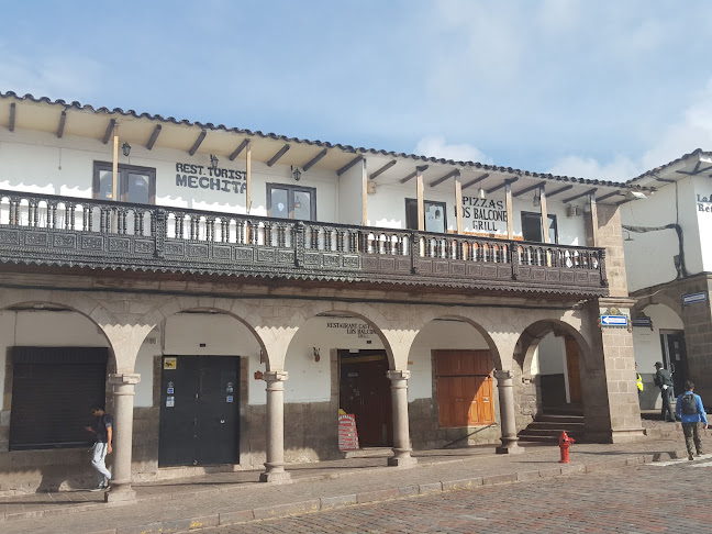 Los Balcones Restaurant - Gastronomía y hostelería