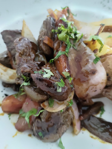 Plaza Bar & Grill - Gastronomía y hostelería