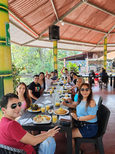 Recreo Turistico Restaurant PERLAWASI