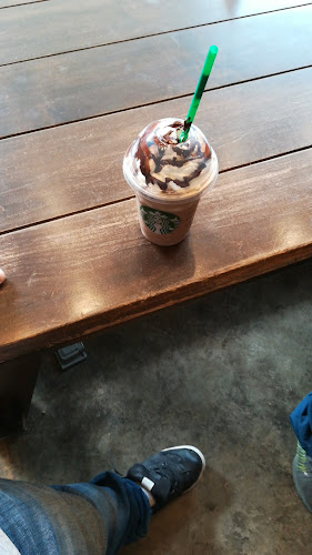 VXX2+363, Mall Aventura Plaza, Av América Oeste, Trujillo