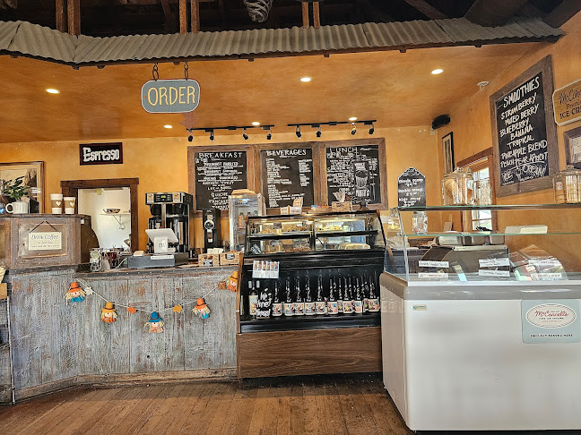 Corner House Cafe - Los Olivos