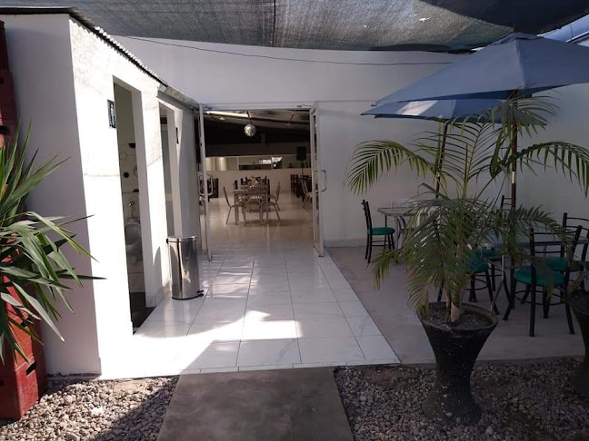 Cevicheria MAR Y FUEGO - Gastronomía y hostelería