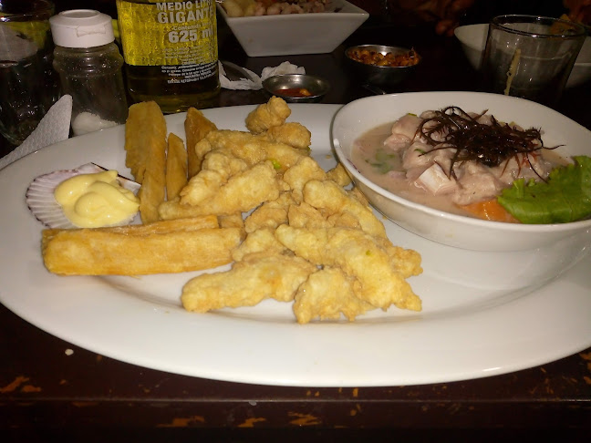 Comentarii opinii despre Cevichería Carbón y Limón