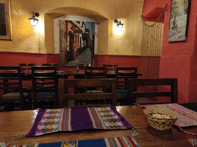 C. Zela 216, Arequipa 04001