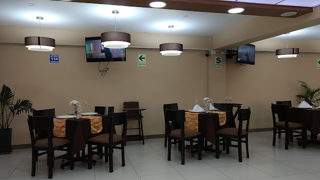 Comentarii opinii despre Café Plaza