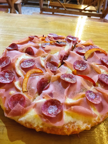 Opinii despre El Marengo Pizza a La Leña în Cajamarca - Gastronomía y hostelería