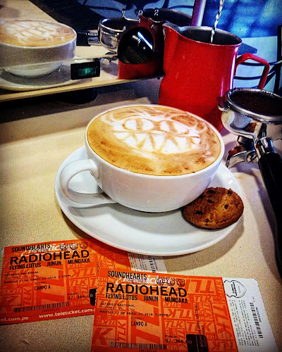Radio Café