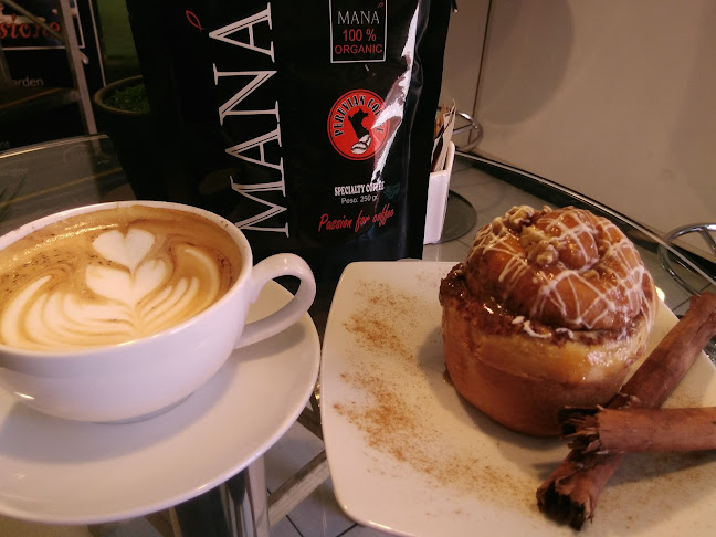 Comentarii opinii despre Mana