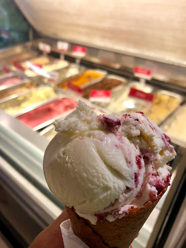 Opinii despre El Chileno Helados Artesanales în Víctor Larco Herrera - Gastronomía y hostelería