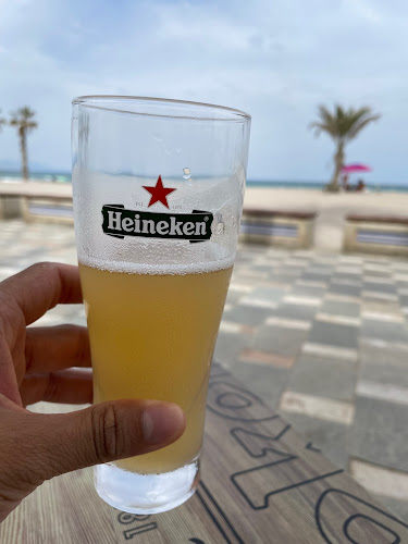 Qué Rico Restaurante Playa de San Juan - Santa Ana