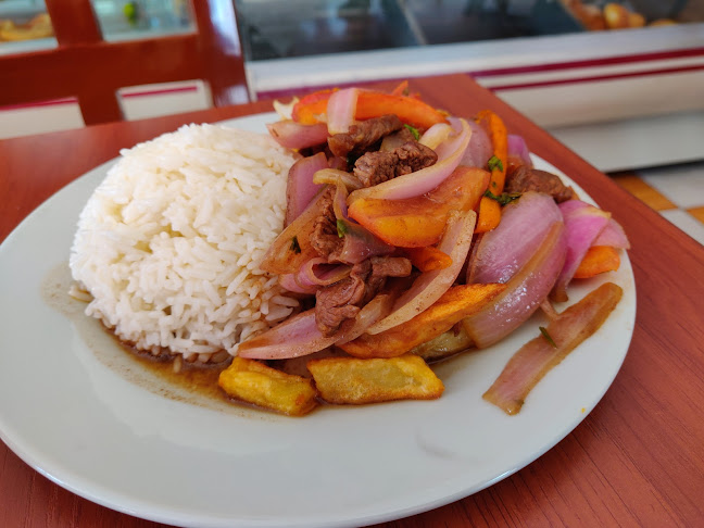 VX6X+Q8P, Av. Mariscal Ramón Castilla, Lima 15048