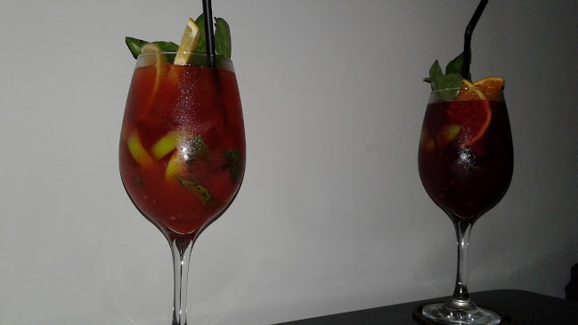 F2MC+R78, C. Procuradores, Cusco 08002