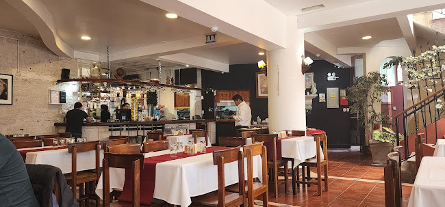 Comentarii opinii despre Costumbres - Restaurante Arequipeño