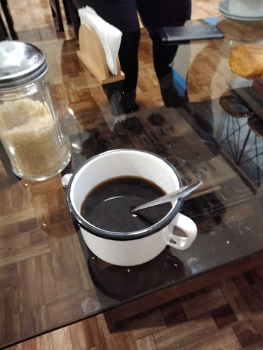 Opinii despre Mishki Cafe Lounge în Moyobamba - Gastronomía y hostelería